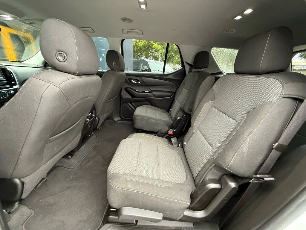 2019 Chevrolet Traverse LT Cloth
                                    for sale in North Miami Beach, FL – photo 12