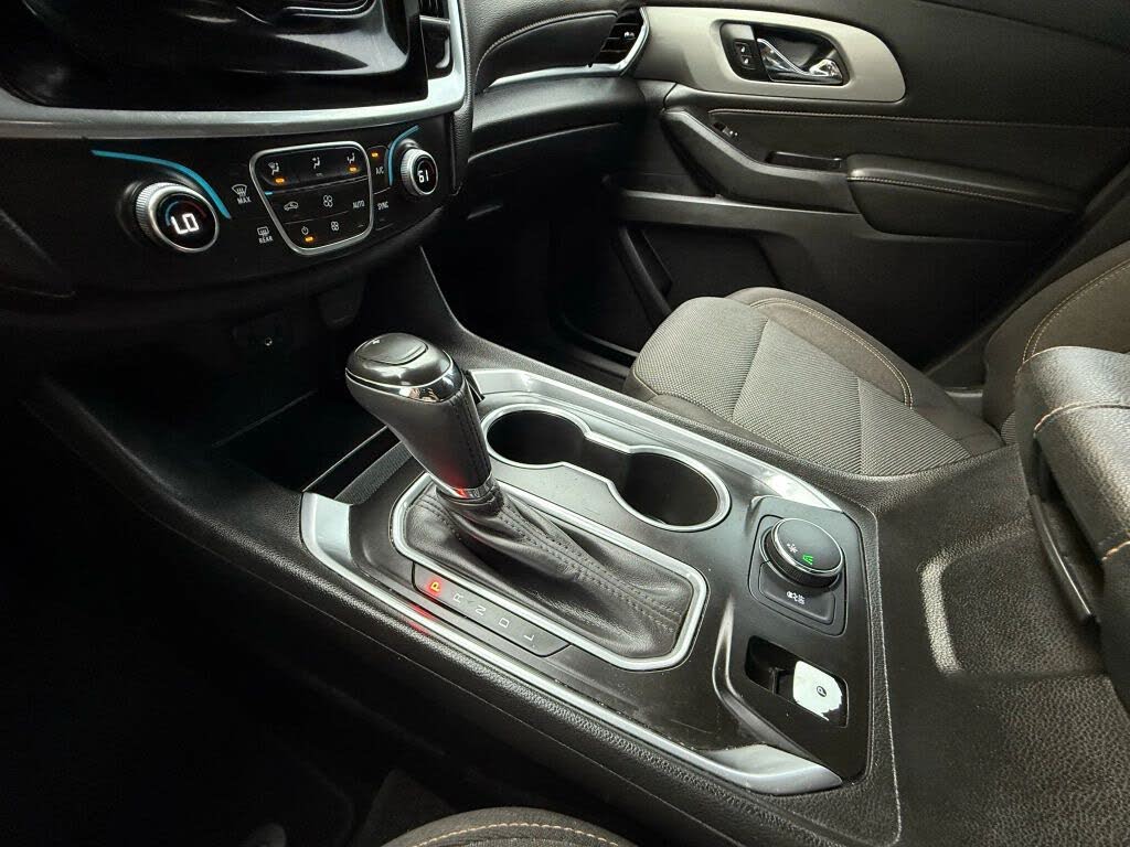 2019 Chevrolet Traverse LT Cloth
                                    for sale in North Miami Beach, FL – photo 26