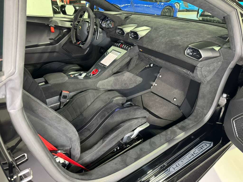 2022 Lamborghini Huracan STO
                                    for sale in Ft. Lauderdale, FL – photo 12
