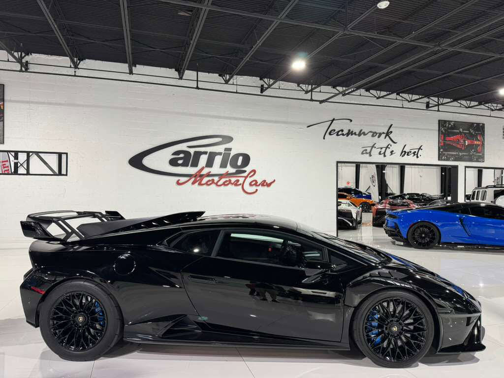 2022 Lamborghini Huracan STO
                                    for sale in Ft. Lauderdale, FL – photo 8