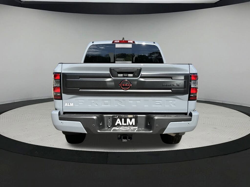 2026 Nissan Frontier