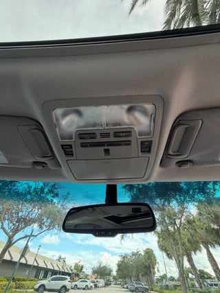 2016 Toyota Camry thumbnail – Oakland Park, FL – 32