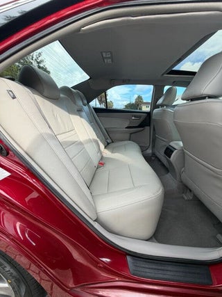 2016 Toyota Camry thumbnail – Oakland Park, FL – 25