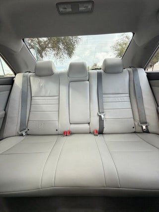 2016 Toyota Camry thumbnail – Oakland Park, FL – 24