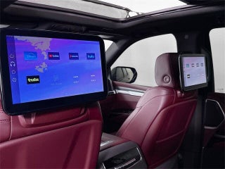 2025 Cadillac Escalade thumbnail – Miami, FL – 28