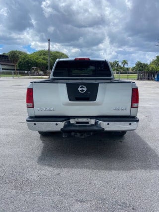 2005 Nissan Titan thumbnail – Oakland Park, FL – 3