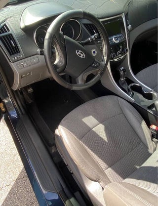 2011 Hyundai SONATA thumbnail – Oakland Park, FL – 7