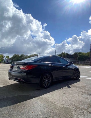 2011 Hyundai SONATA thumbnail – Oakland Park, FL – 4