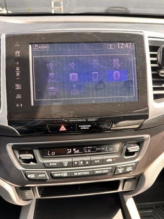 2017 Honda Pilot thumbnail – West Park, FL – 20