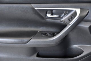 2018 Nissan Altima thumbnail – Doral, FL – 17