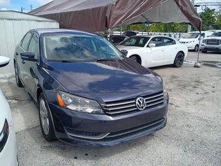 2015 Volkswagen Passat thumbnail – Miami Gardens, FL – 2
