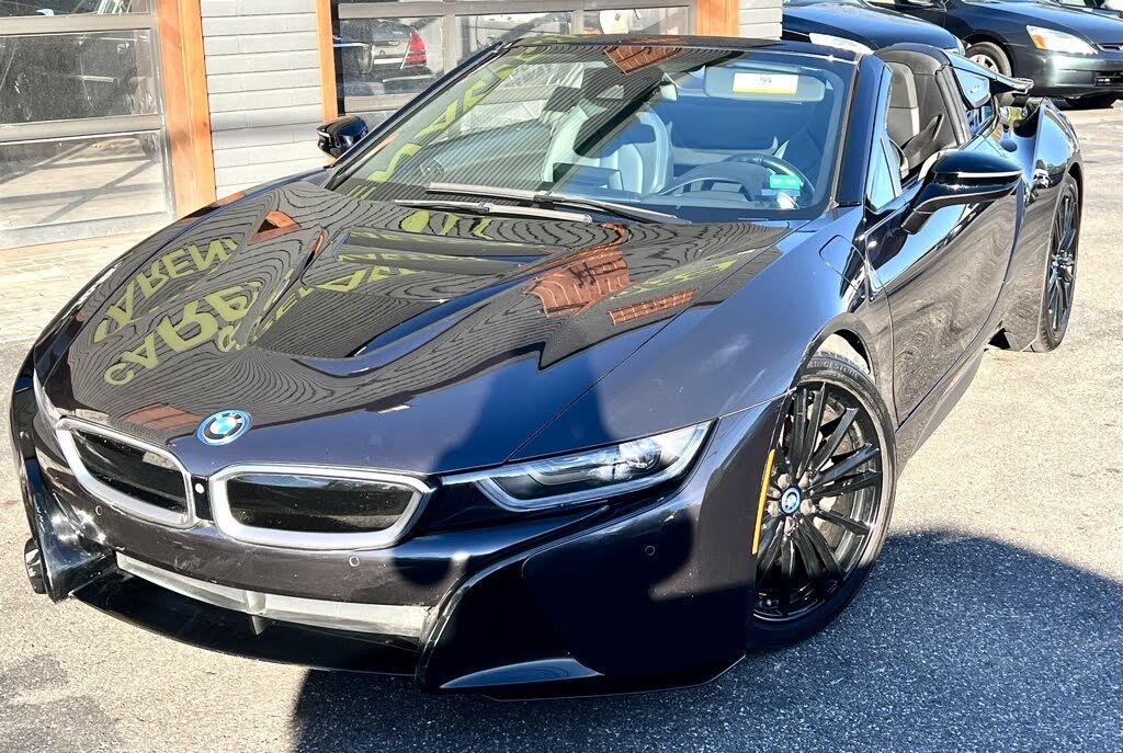 BMW i8 LCI Convertible