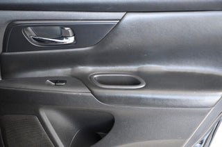 2018 Nissan Altima thumbnail – Doral, FL – 42