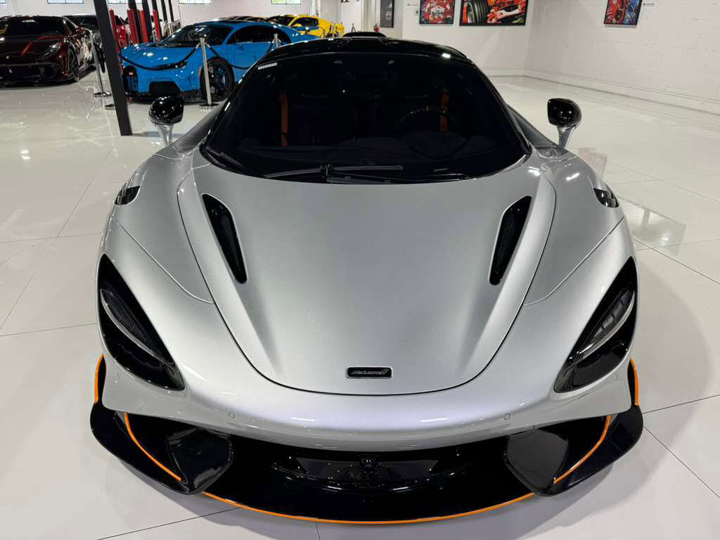 2021 McLaren 765LT Base
                                    for sale in Ft. Lauderdale, FL – photo 2