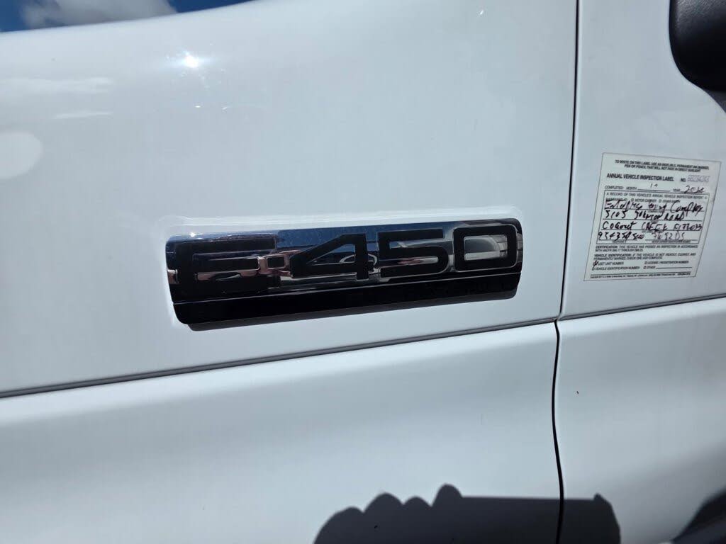 2024 Ford E-150 E-450 SD Cutaway 158 RWD
                                    for sale in Pompano Beach, FL – photo 2