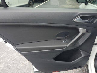 2021 Volkswagen Tiguan thumbnail – Miami, FL – 53