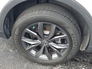 2022 Volkswagen Tiguan thumbnail – Miami, FL – 9