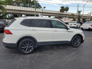 2022 Volkswagen Tiguan thumbnail – Miami, FL – 6