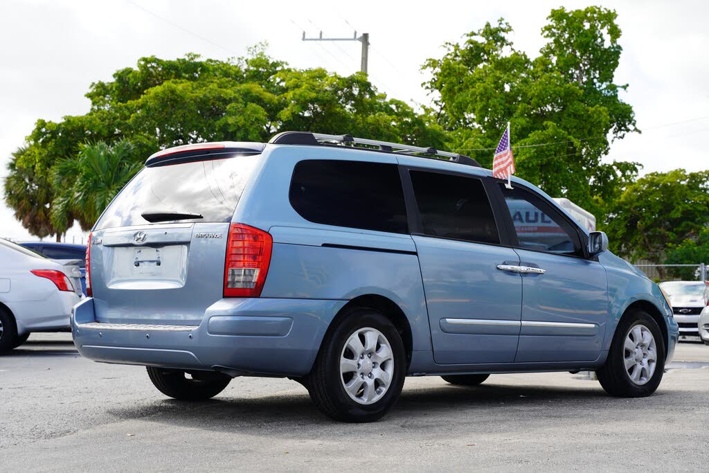 2008 Hyundai Entourage GLS
                                    for sale in Pompano Beach, FL – photo 2