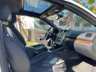 2010 Volkswagen Eos thumbnail – West Park, FL – 8