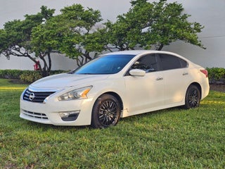 2014 Nissan Altima thumbnail – Miami, FL – 3