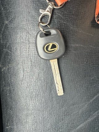 2000 Lexus ES 300 thumbnail – Miami, FL – 37