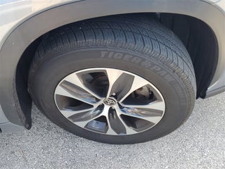 2022 Toyota Highlander thumbnail – Pembroke Pines, FL – 10