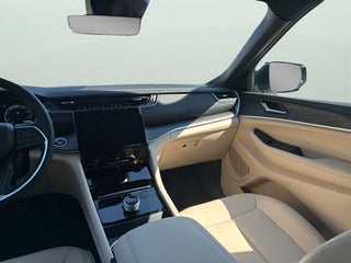 Image of 2025 Jeep Grand Cherokee