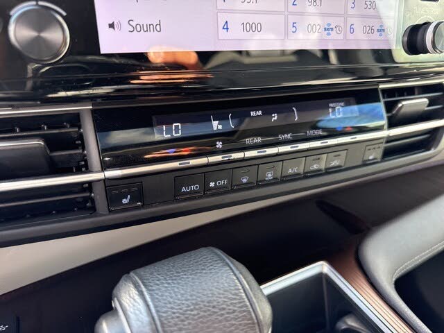 2023 Toyota Sienna XLE 7-Passenger
                                    for sale in Hollywood, FL – photo 24