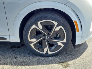 2024 VinFast VF9 thumbnail – Miami, FL – 17