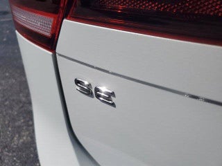 2022 Volkswagen Tiguan thumbnail – Miami, FL – 41