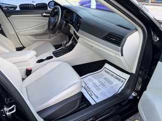 2019 Volkswagen Jetta thumbnail – Miami, FL – 19