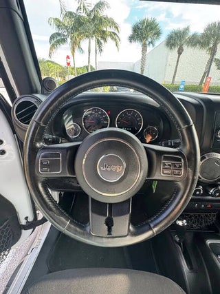 2014 Jeep Wrangler Unlimited thumbnail – Hollywood, FL – 14