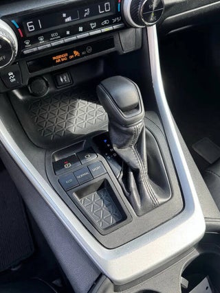 2019 Toyota RAV4 thumbnail – Hollywood, FL – 14