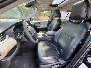 2019 Toyota RAV4 thumbnail – Hollywood, FL – 9