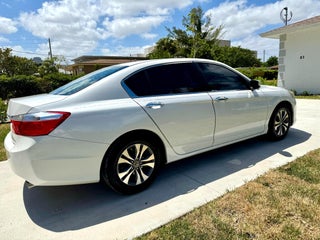 2015 Honda Accord thumbnail – Miami, FL – 14