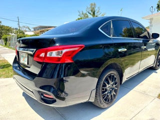 2018 Nissan Sentra thumbnail – Miami, FL – 10