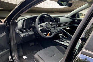 Image of 2025 Hyundai Elantra