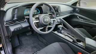Image of 2025 Hyundai Elantra