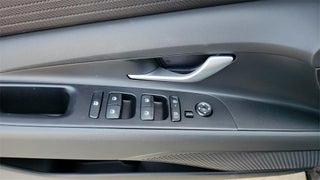 Image of 2025 Hyundai Elantra