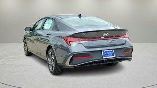 Image of 2025 Hyundai Elantra