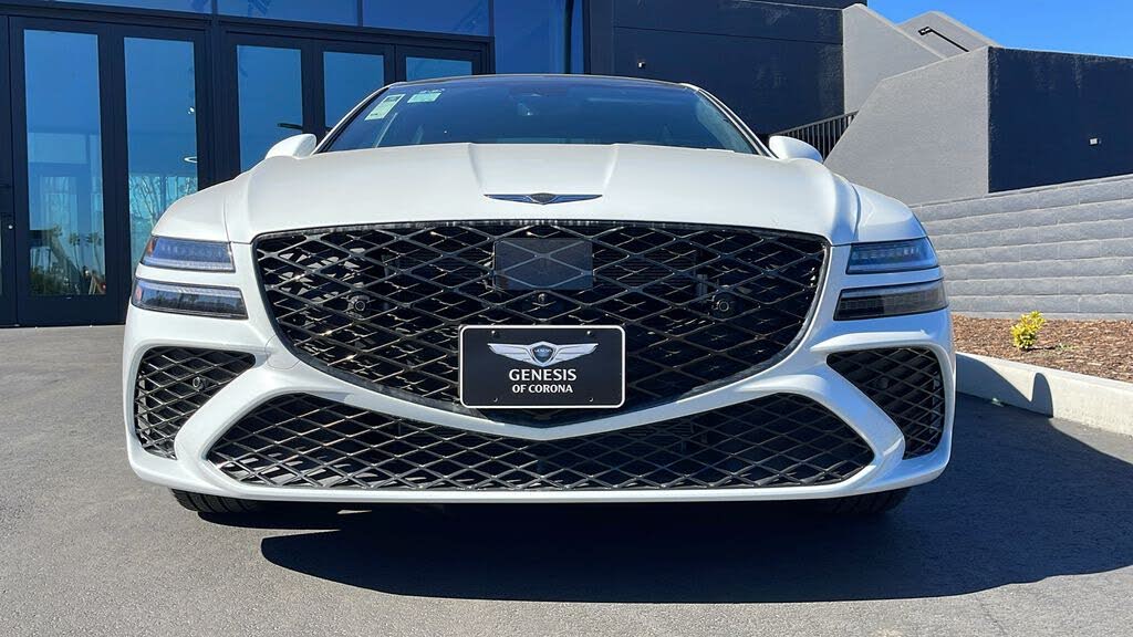 2025 Genesis G80