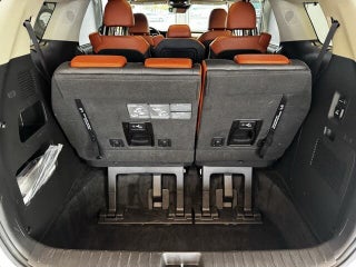 Image of 2023 Kia Carnival