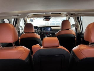 Image of 2023 Kia Carnival