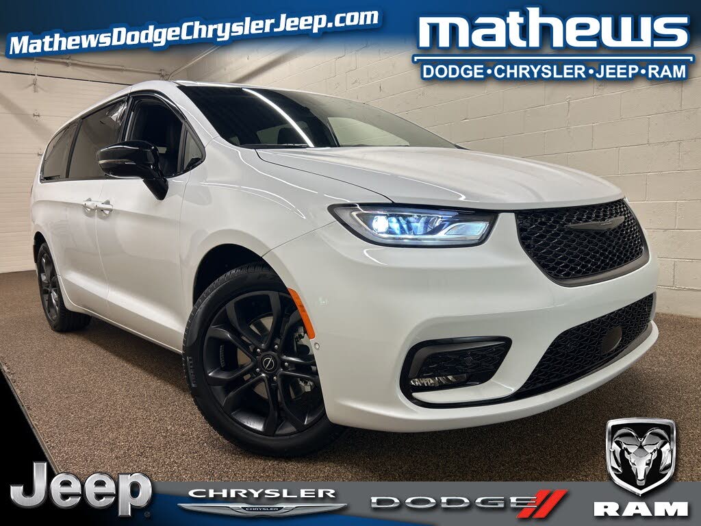 2026 Chrysler Pacifica