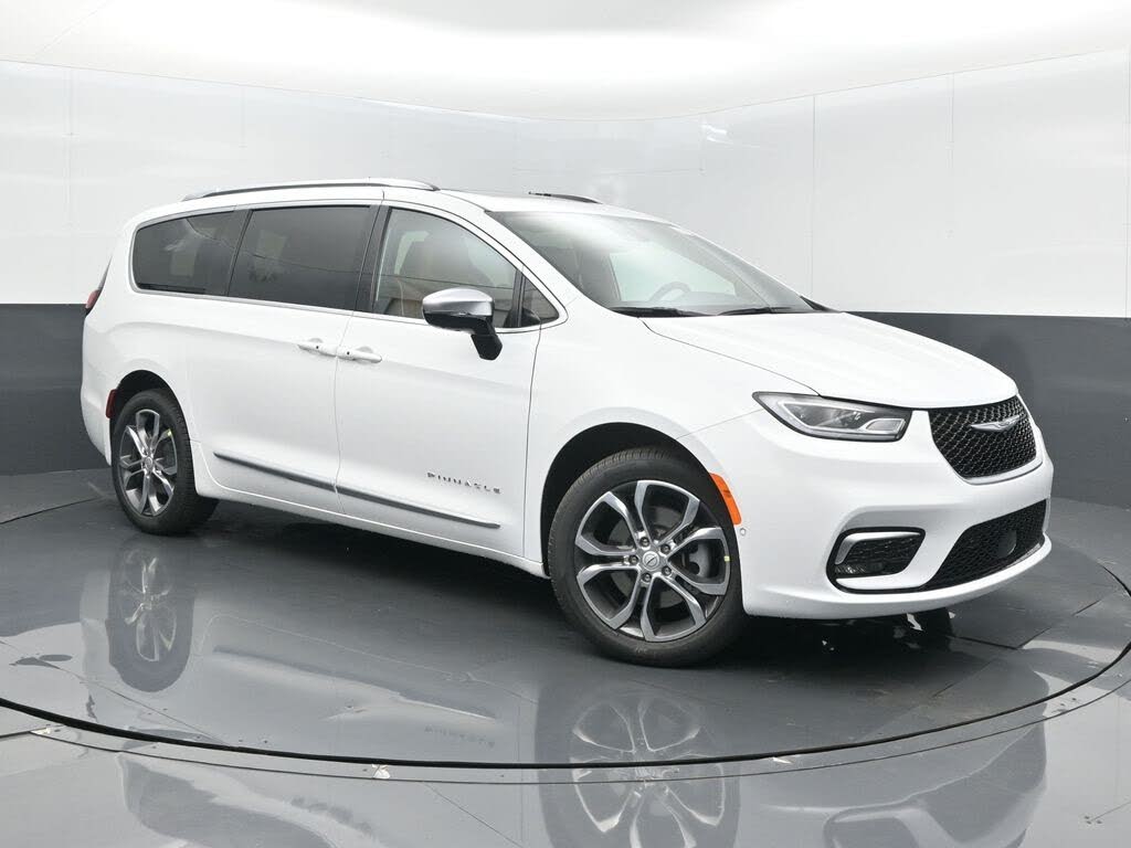 2026 Chrysler Pacifica