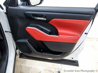 Image of 2022 Toyota Highlander