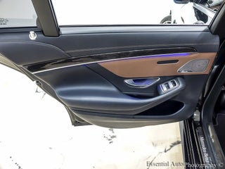 Image of 2016 Mercedes-Benz S-Class