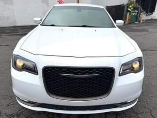 Image of 2019 Chrysler 300