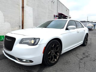 Image of 2019 Chrysler 300